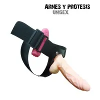 Arnés con Prótesis Vibradora para el Pene